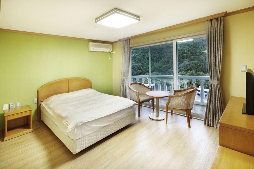 Hanwha Resort Jirisan Gurye Exteriör bild